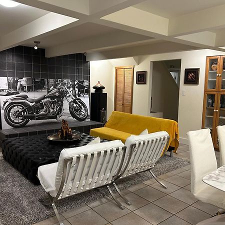 Seymour Private Bedroom, Ensuite Bathroom With Shared Pool, Hot Tub With Views North Vancouver Exterior foto
